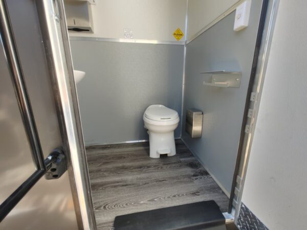ECT-2 Stall Standard Restroom Trailer