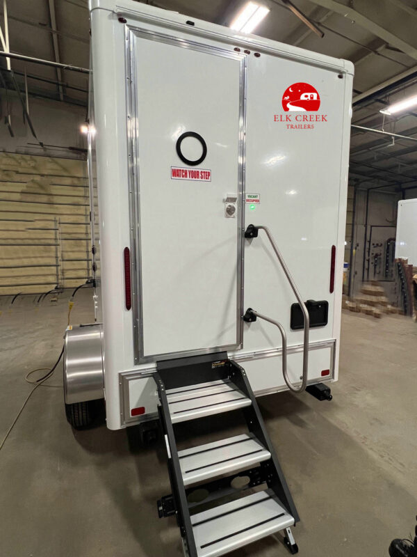 1 Stall Restroom Trailer