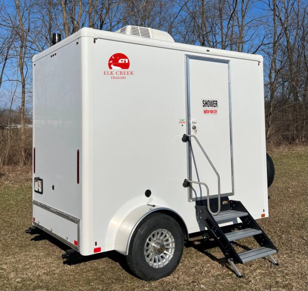 1-Stall Restroom & Shower Trailer