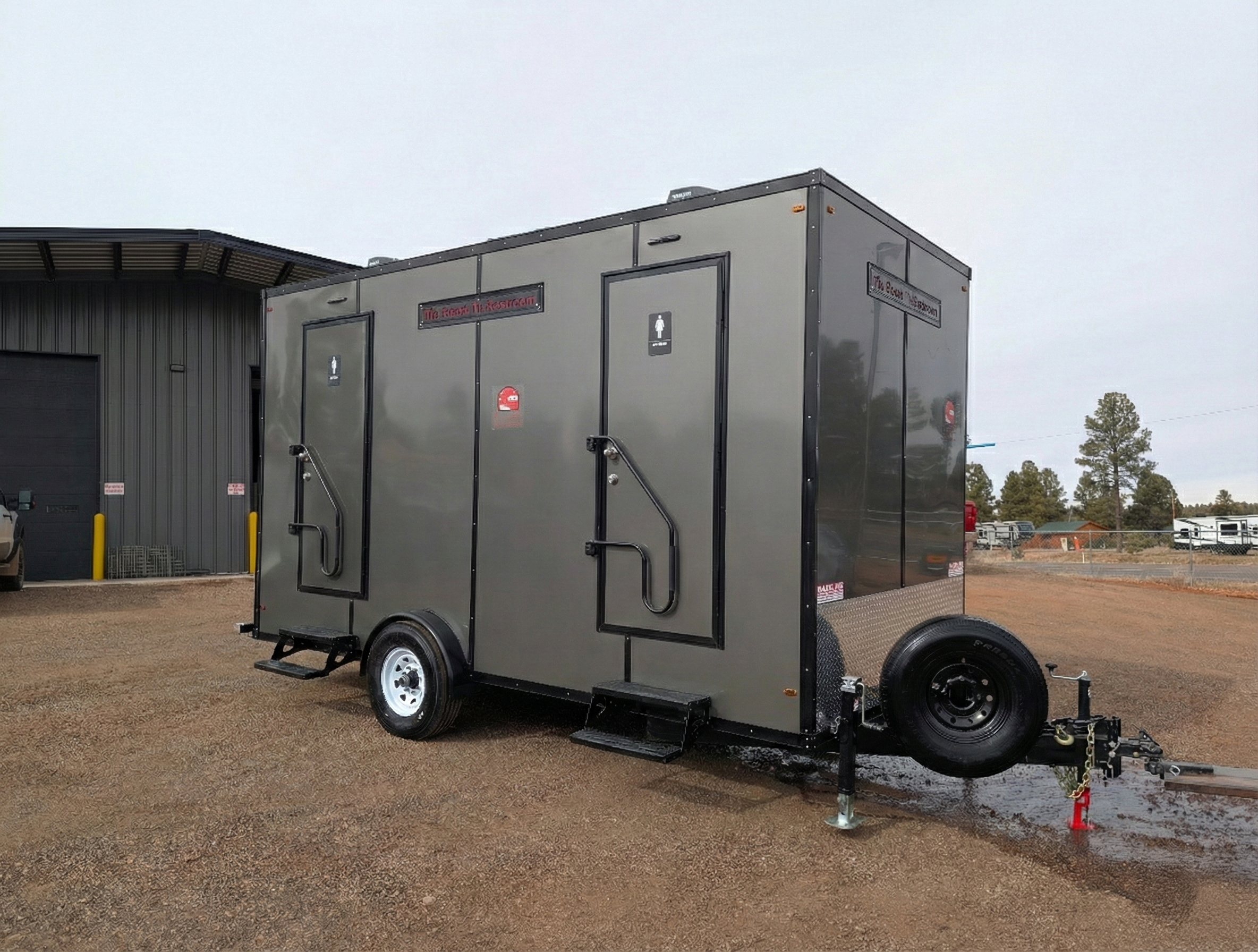 4-Stall Large Compact Luxury Restroom Trailer